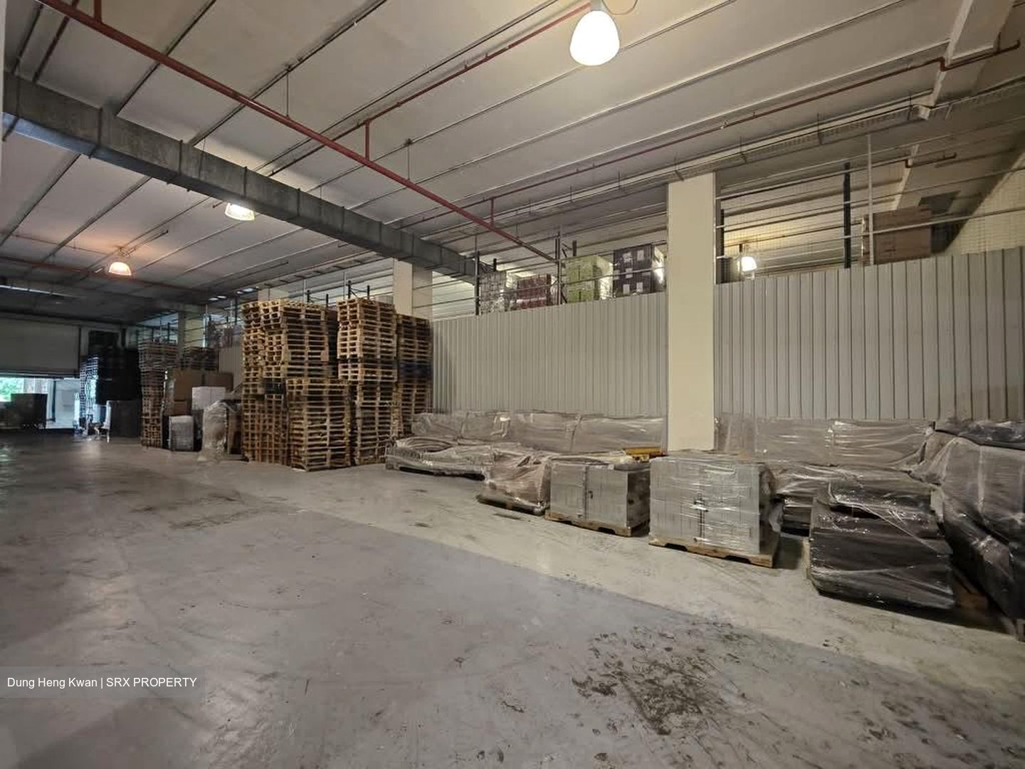 Tuas Avenue 2 (D22), Warehouse #529625541